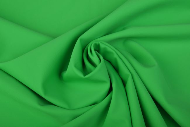 Funkčný úplet v zelenej farbe MO070257