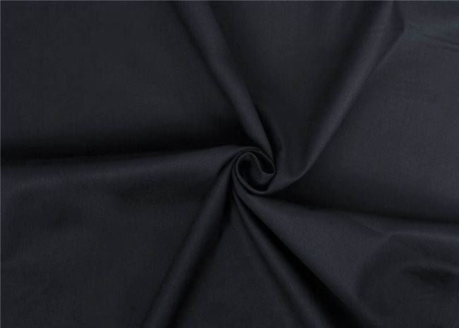 Bavlnený popelín v čiernej farbe TI667
