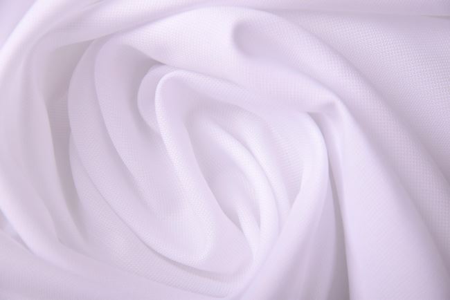 Jemná popelínová košeľovina v bielej farbe s tkaným vzorom DEC0079